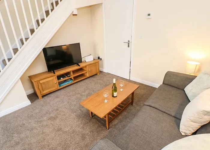 66 Dale Grove Holiday home *