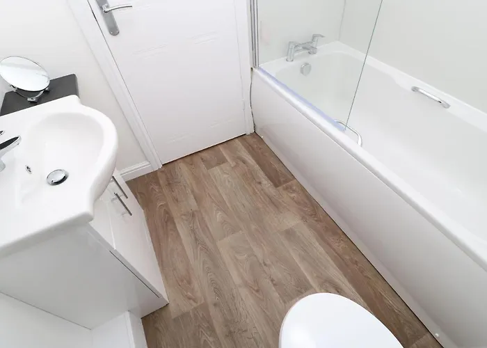 Holiday home 66 Dale Grove *