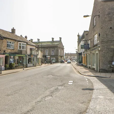 66 Dale Grove Leyburn