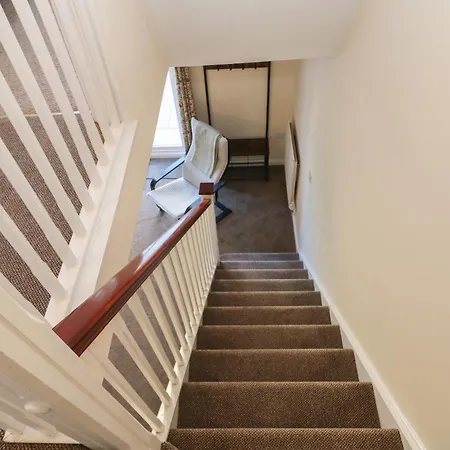 66 Dale Grove Leyburn